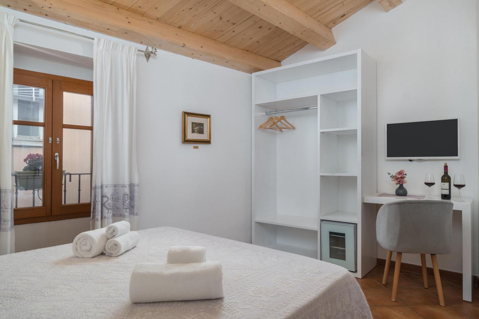 Bosa Queen House Экстерьер фото